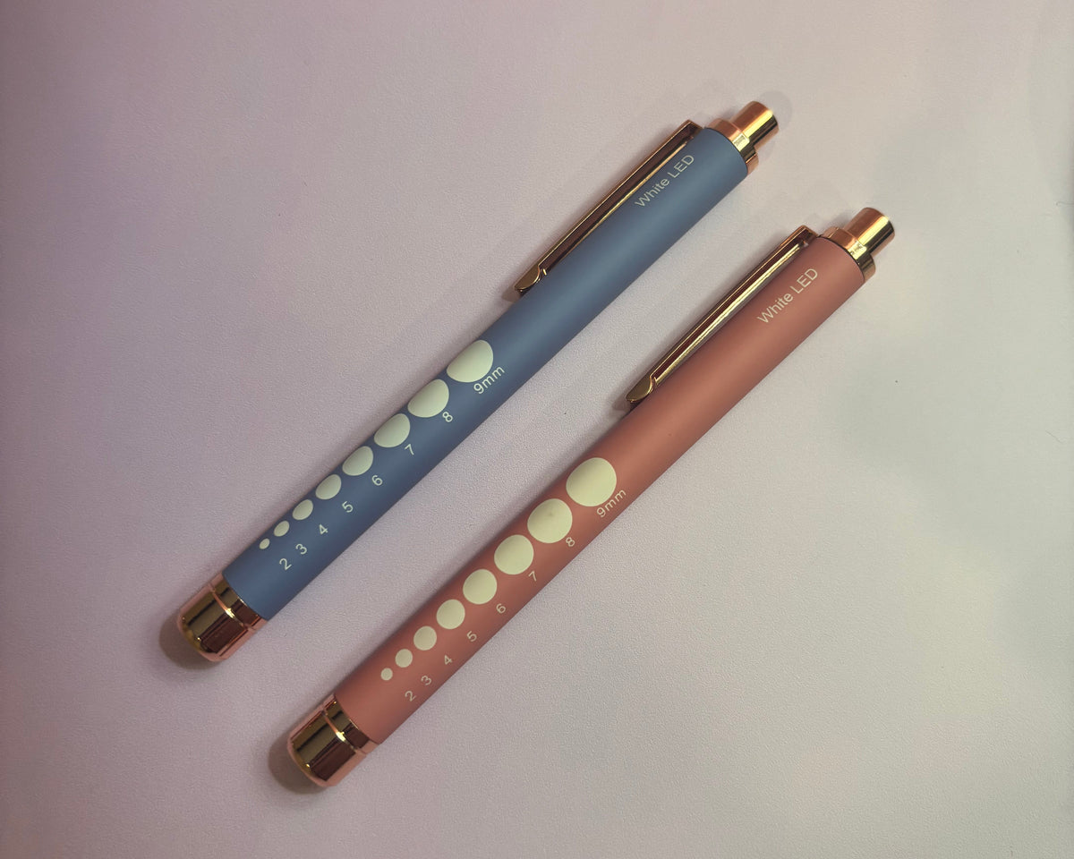 Ultimate Pupil Gauge Penlight 🔦